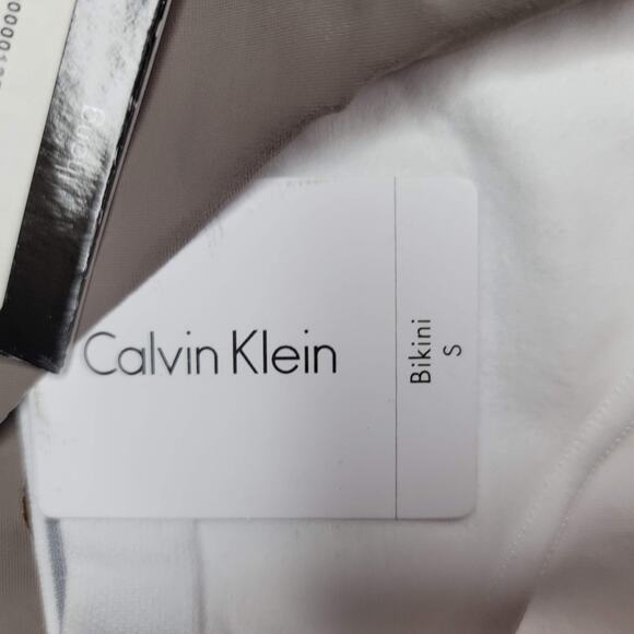 Calvin Klein 2 Pk Invisibles French Roast White NEW Thong Underwear Panty Small - Picture 4 of 5